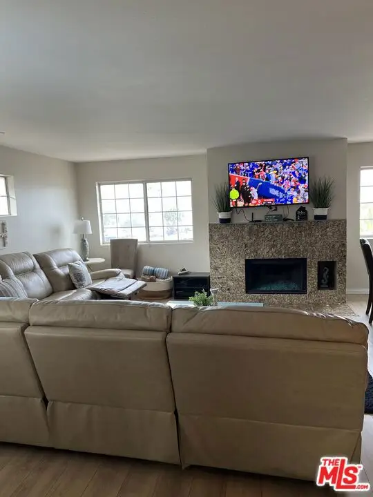 613 E Balboa Boulevard #A, Newport Beach, CA 92661 - Image #3