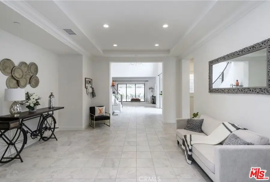 20231 W Bentley Way, Porter Ranch, CA 91326 - Image #3