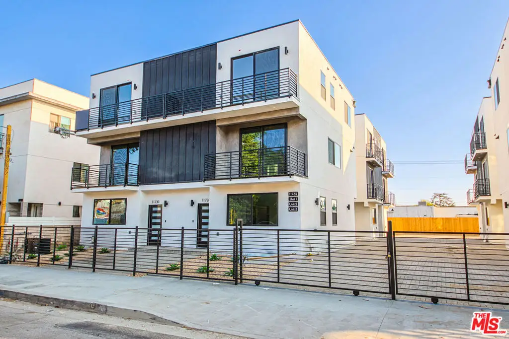 11732 Gilmore Street, North Hollywood, CA 91606 - Image #1