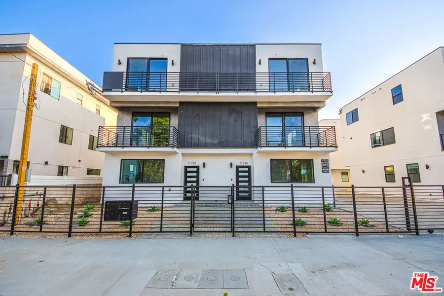 11732 Gilmore Street, North Hollywood, CA 91606 - Image #2