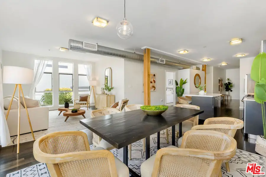 4215 Glencoe Avenue #205, Marina Del Rey, CA 90292 - Image #2