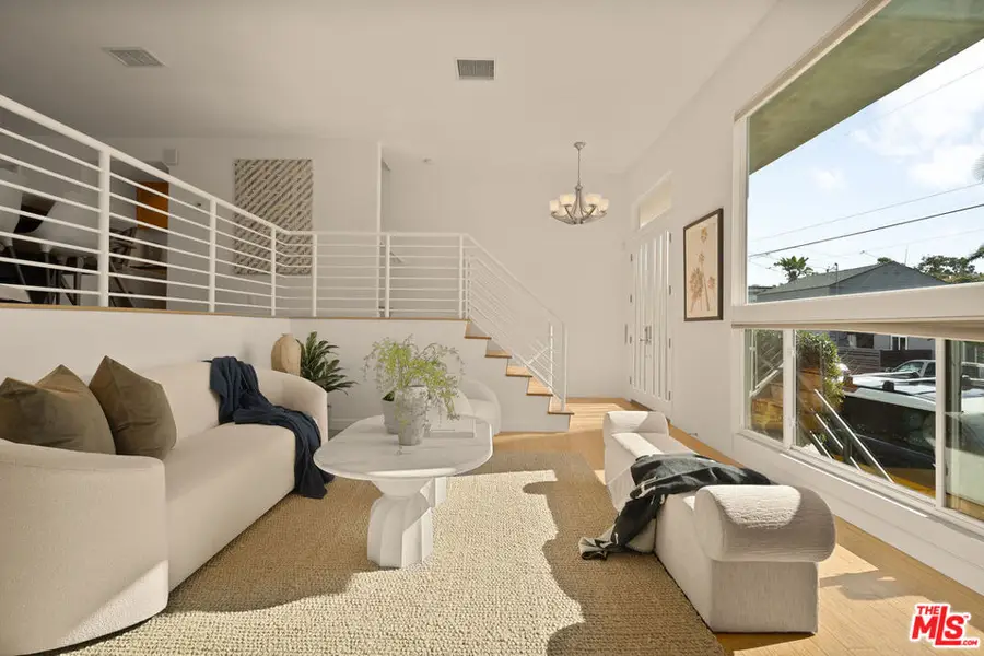 613 Mildred Avenue, Venice, CA 90291 - Image #3