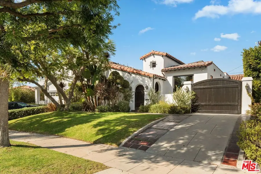 10465 Kinnard Avenue, Los Angeles, CA 90024 - Image #2