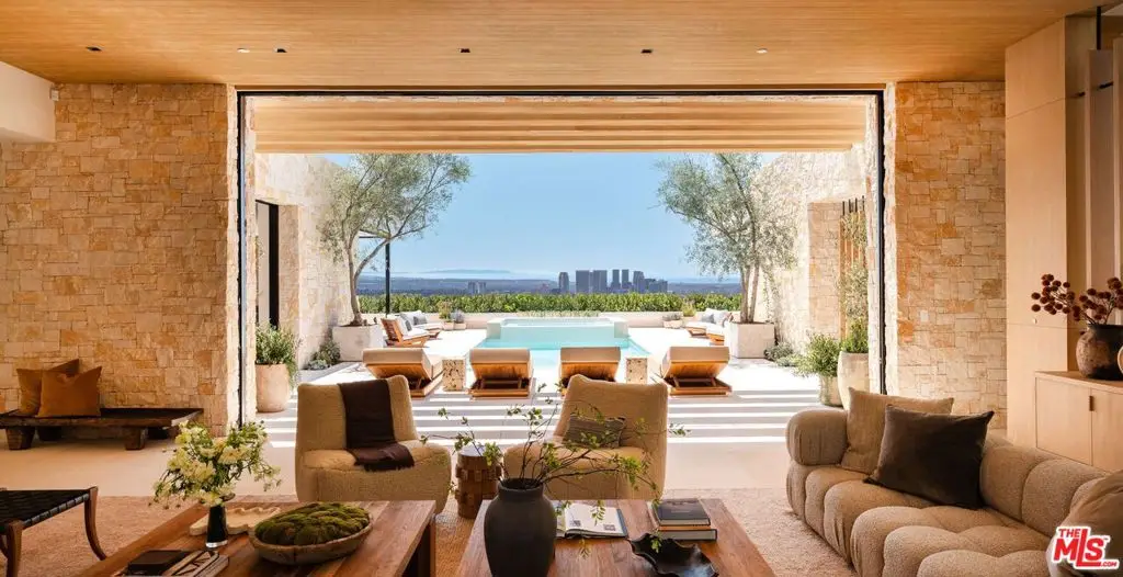 1039 Wallace, Beverly Hills, CA 90210 - #1