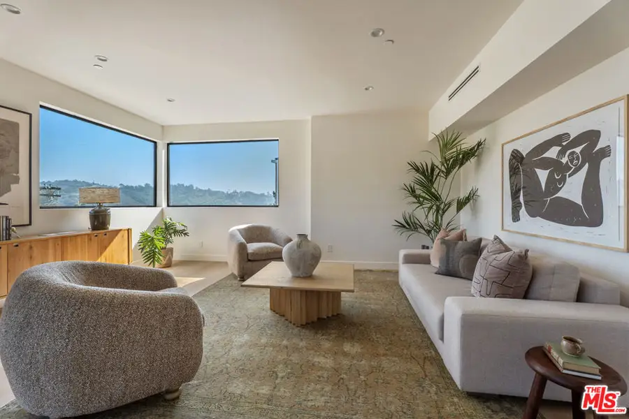 4691 Glenalbyn Drive, Los Angeles, CA 90065 - Image #3