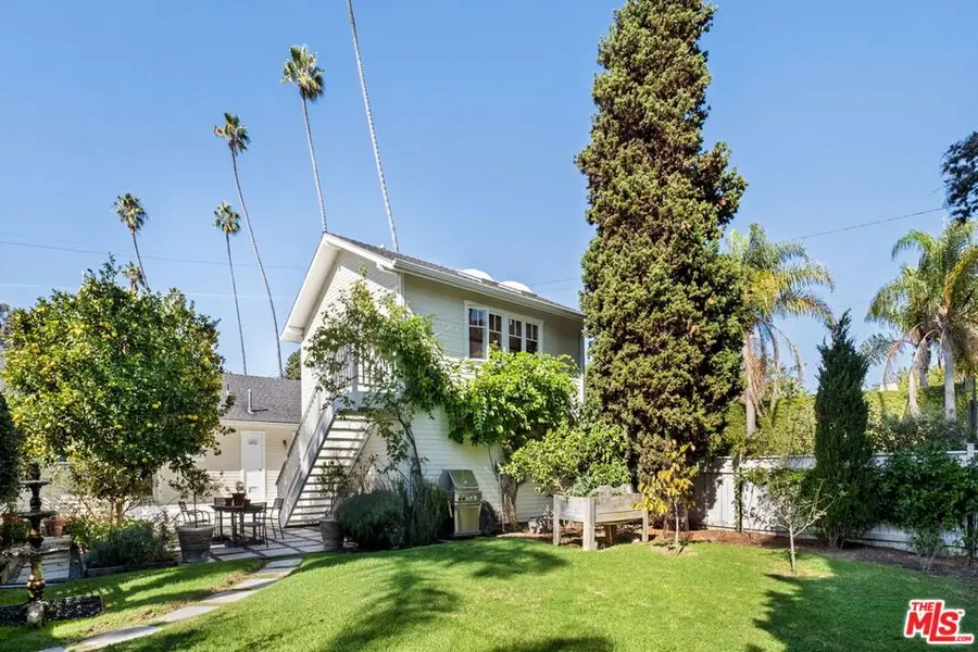 2621 Grandview Avenue, Venice, CA 90291 - Image #2