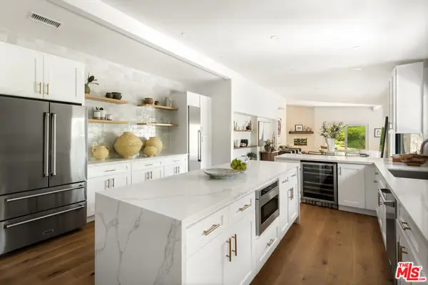 3375 Coldwater Canyon Avenue, Studio City, CA 91604