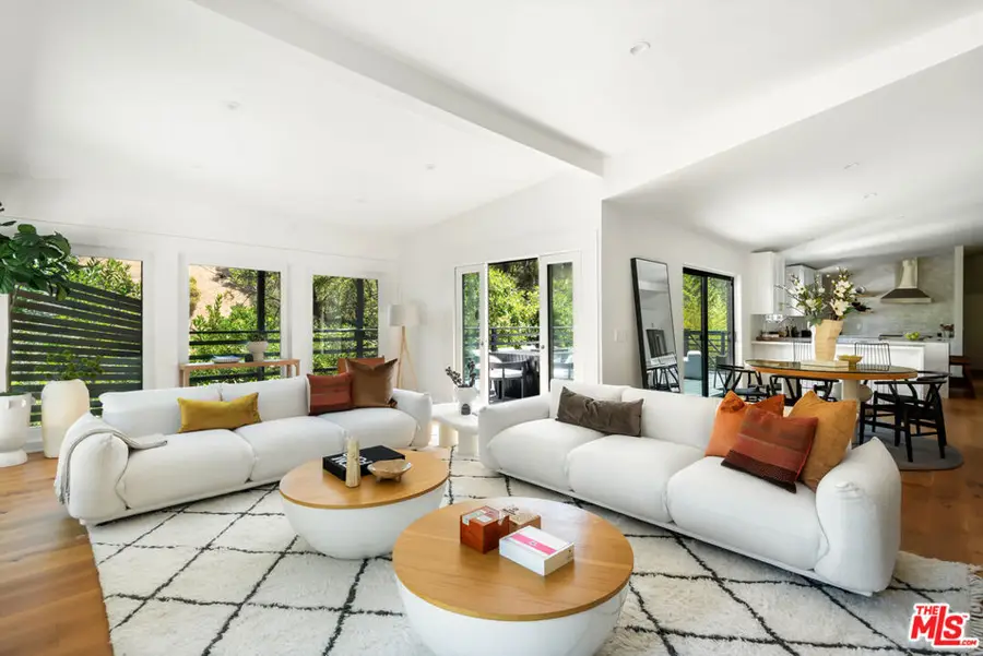 3375 Coldwater Canyon Avenue, Studio City, CA 91604 - Image #2