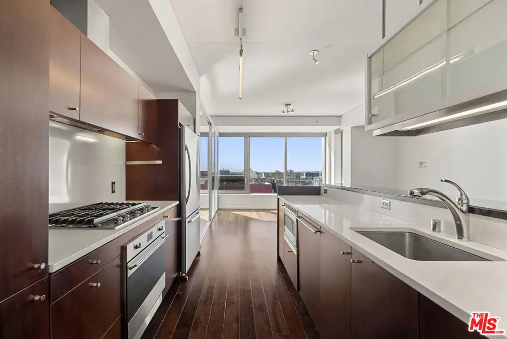 1155 S Grand Avenue #1103, Los Angeles, CA 90015 - Image #1