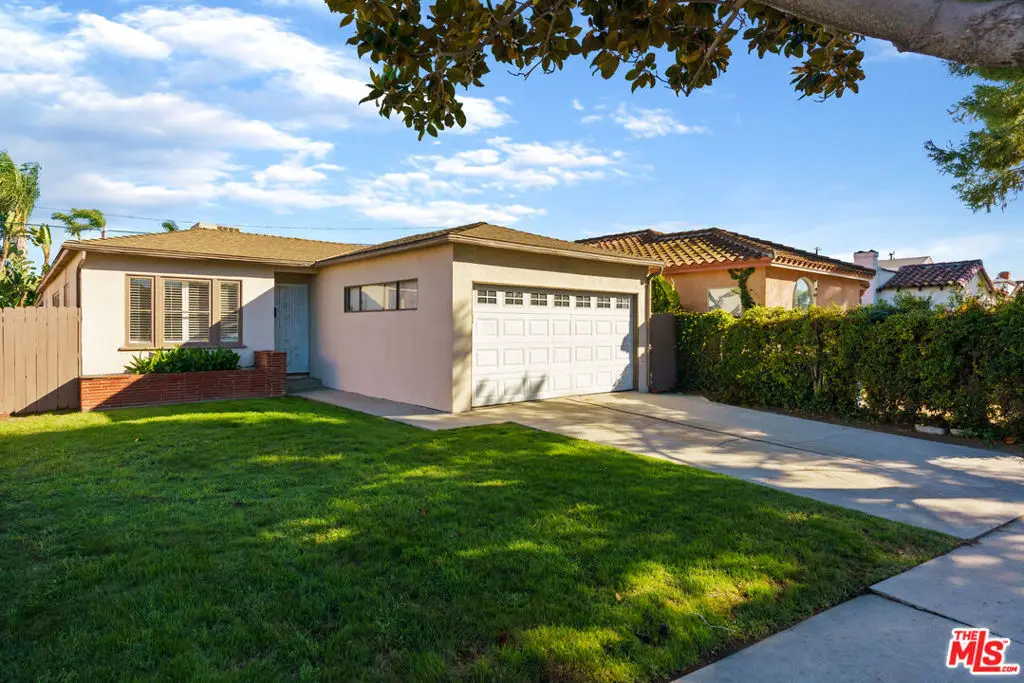 1744 S Genesee Avenue, Los Angeles, CA 90019 - Image #1