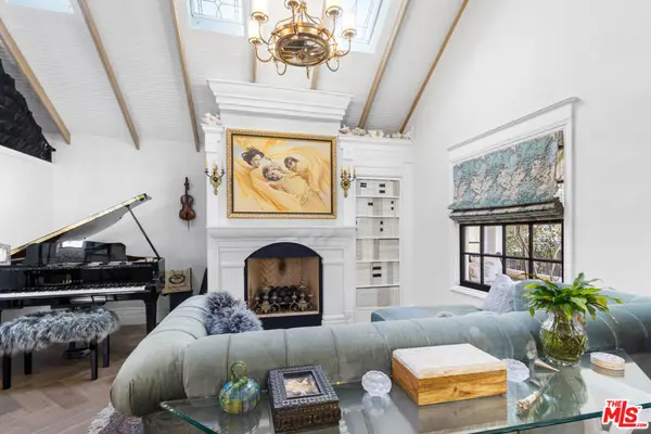 2116 3rd Street, Santa Monica, CA 90405