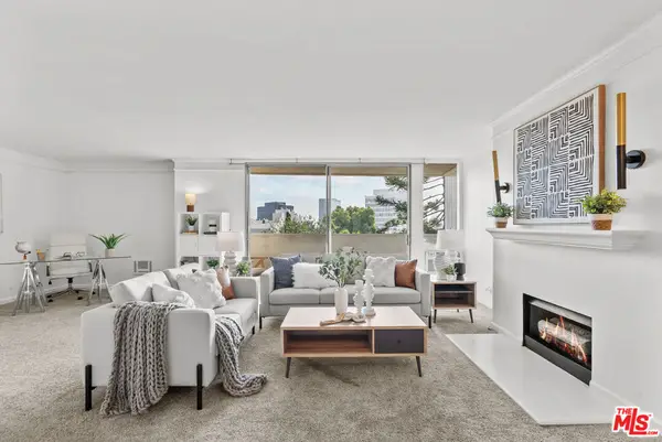 11645 Montana Avenue #335, Los Angeles, CA 90049