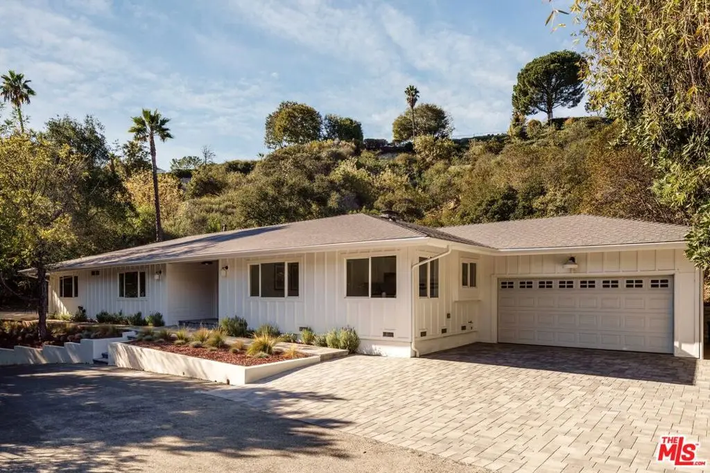 4031 Deerhorn Drive, Sherman Oaks, CA 91403 - Image #1