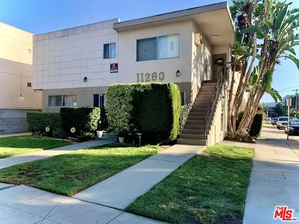 11280 Huston Street, North Hollywood, CA 91601