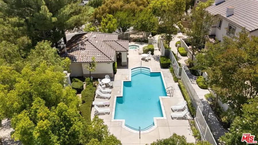 25715 Wagner Way #B, Stevenson Ranch, CA 91381 - Image #3