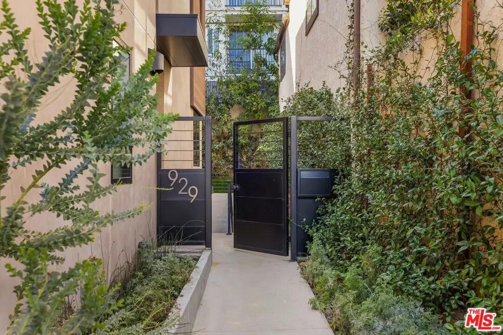 929 Hilldale, West Hollywood, CA 90069 - Image #1