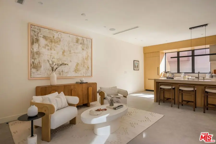 929 Hilldale, West Hollywood, CA 90069 - Image #2