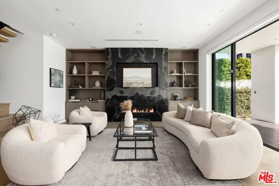 714 N La Jolla Avenue, Los Angeles, CA 90046 - #2