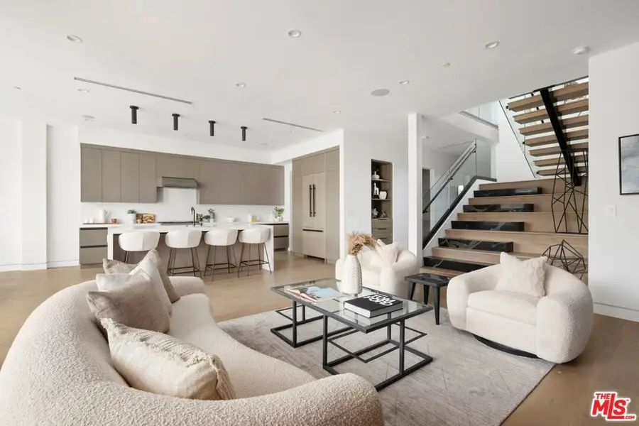 714 N La Jolla Avenue, Los Angeles, CA 90046 - #3