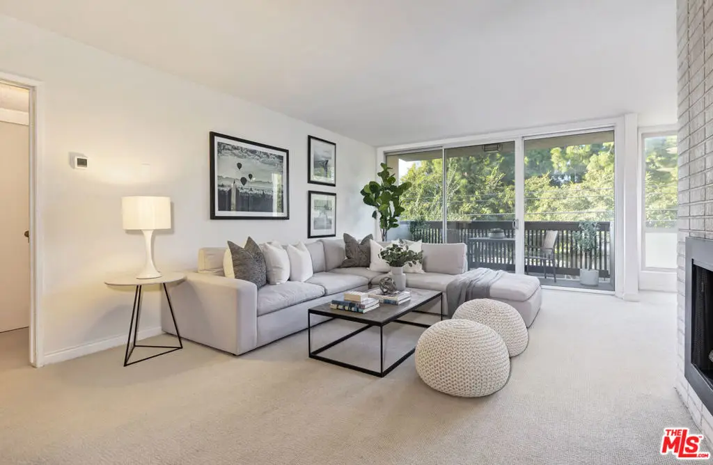 809 S Bundy Drive #214, Los Angeles, CA 90049 - #1