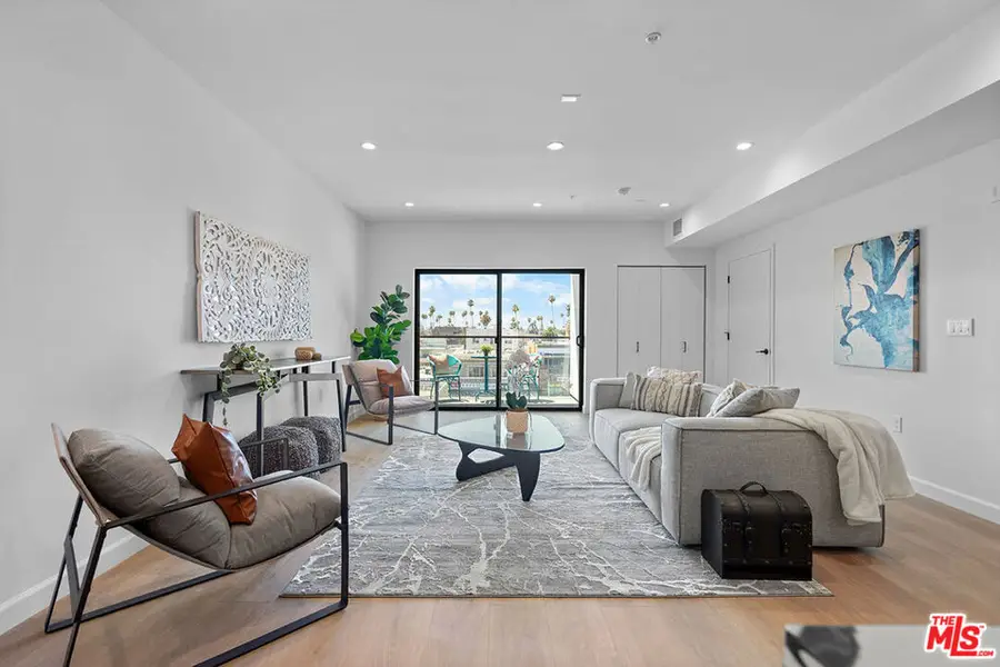 321 S Oxford Avenue #303, Los Angeles, CA 90010 - #3