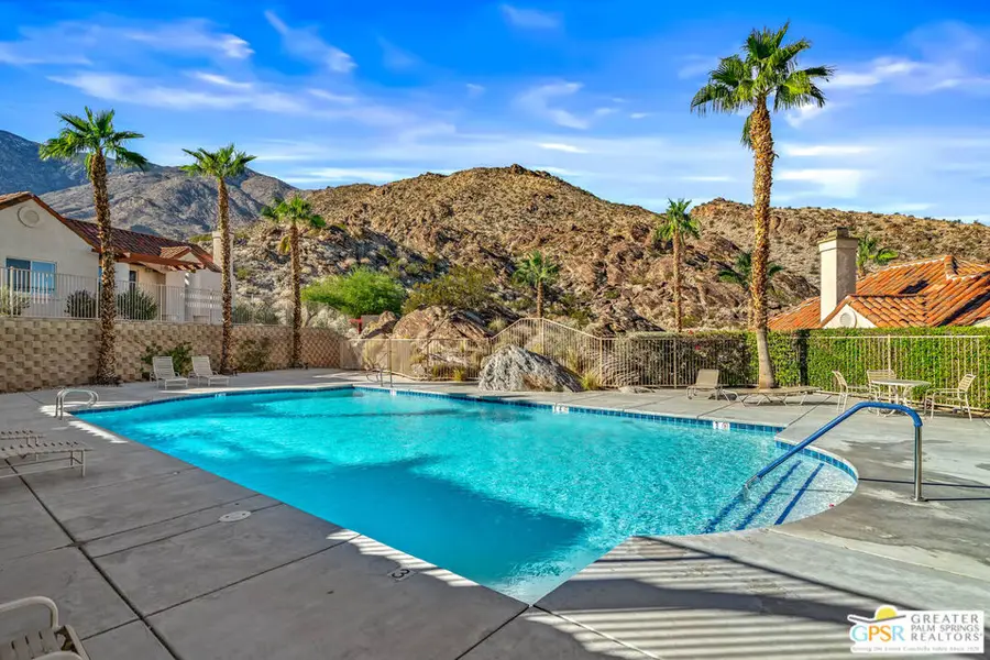226 Canyon Circle, Palm Springs, CA 92264 - Image #2