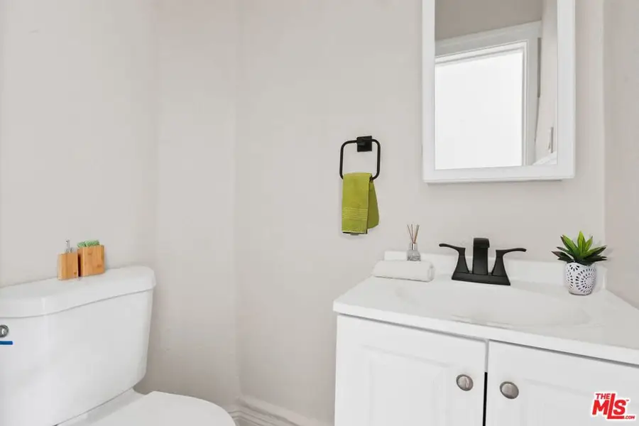 2370 Lime Avenue, Long Beach, CA 90806 - Image #3