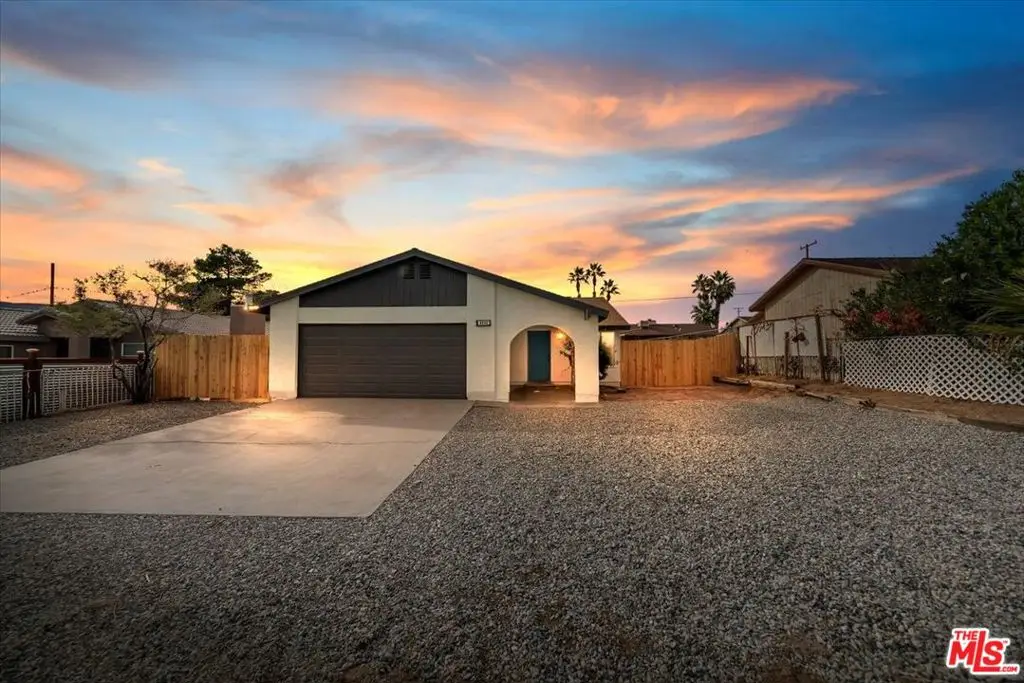 6042 Cahuilla Avenue, Twentynine Palms, CA 92277 - #1