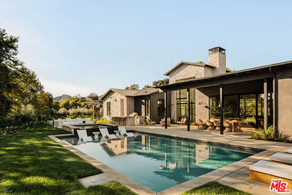 26721 Mulholland Highway, Calabasas, CA 91302 - Image #1