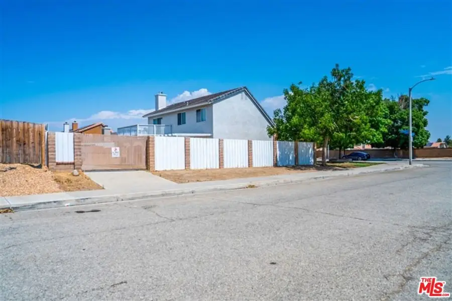 37411 Sheffield Drive, Palmdale, CA 93550 - #3