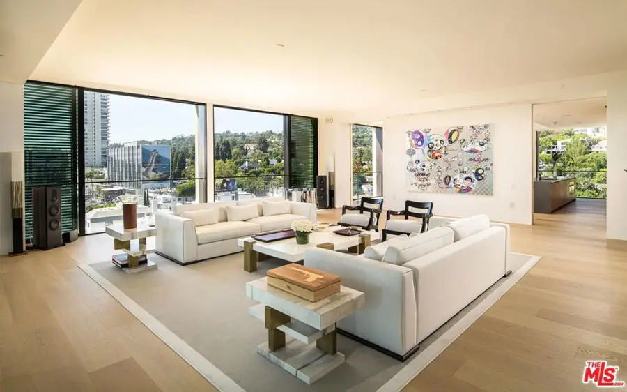 9040 Sunset Boulevard #1101, West Hollywood, CA 90069 - #2