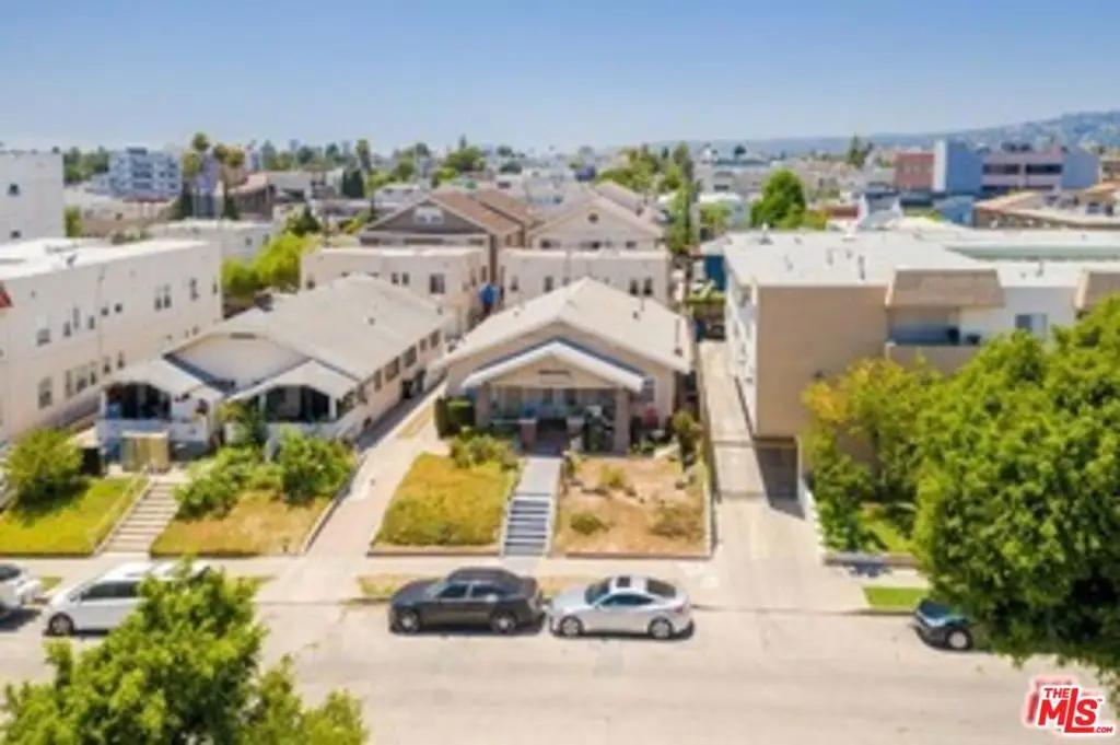 423 N Serrano Avenue, Los Angeles, CA 90004 - #1