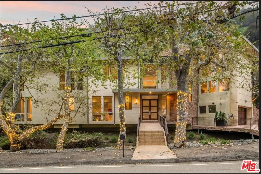 3685 Mandeville Canyon Road, Los Angeles, CA 90049 - #1
