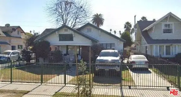 1588 W 49th Street, Los Angeles, CA 90062