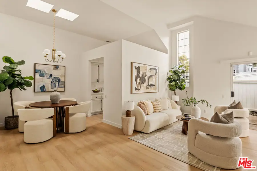 5729 Canterbury Drive, Culver City, CA 90230 - Image #3