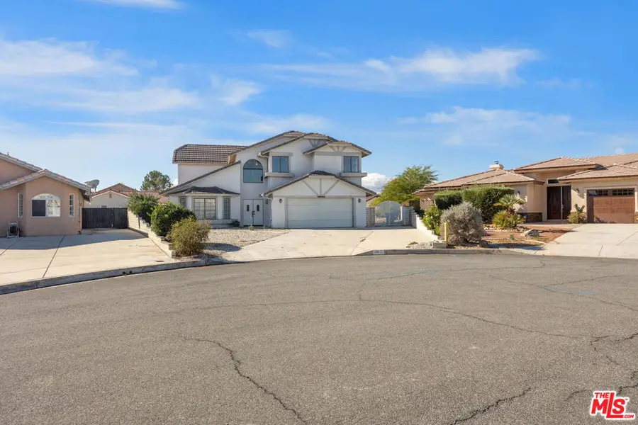 18655 Knollwood Court, Victorville, CA 92395 - Image #2