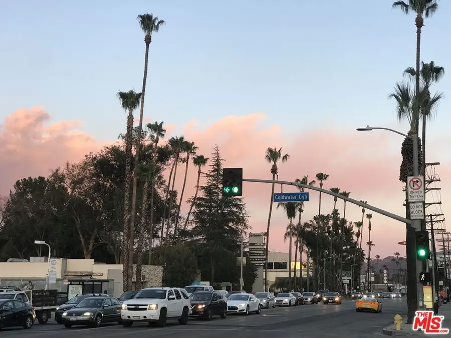 12752 Halkirk Street, Studio City, CA 91604 - Image #2