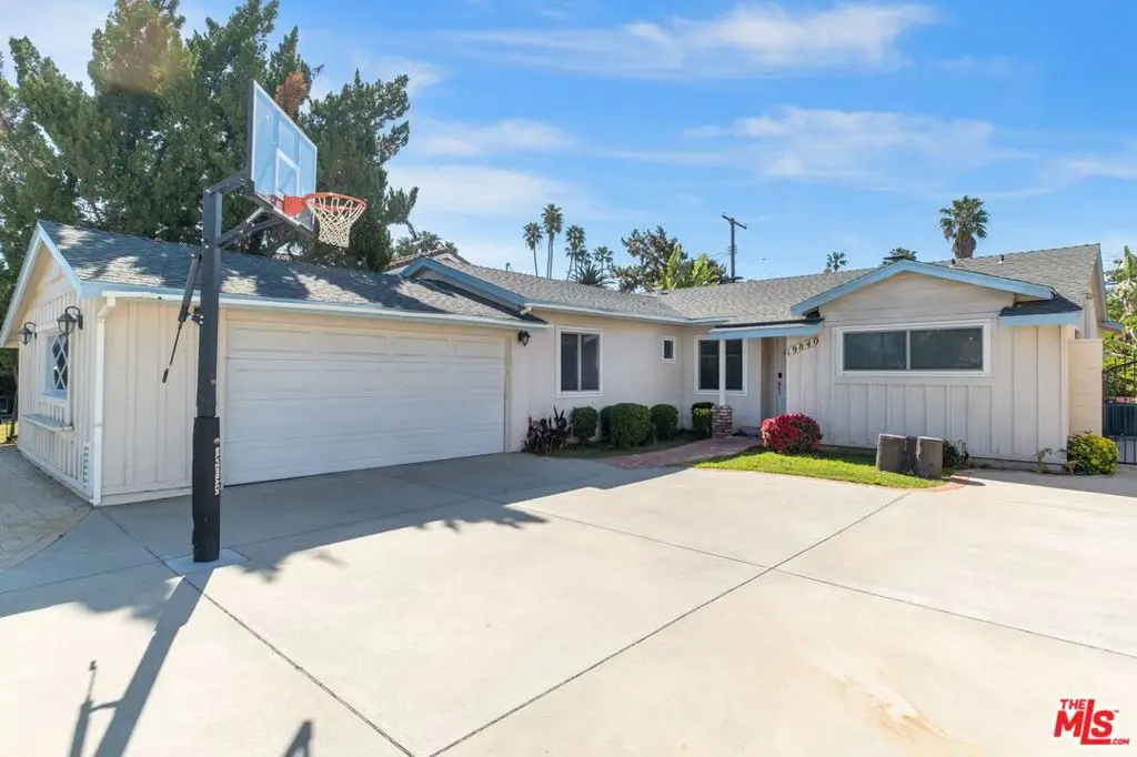 19840 Haynes Street, Woodland Hills, CA 91367 - Image #1