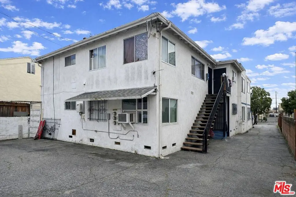 2629 S Garth Avenue, Los Angeles, CA 90034 - Image #1