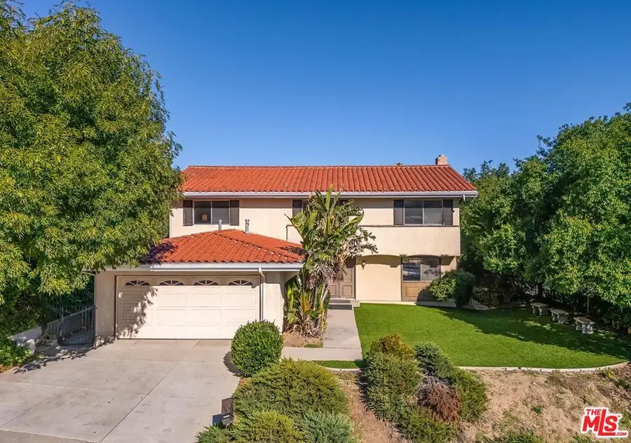 24561 Calvert Street, Woodland Hills, CA 91367 - #2
