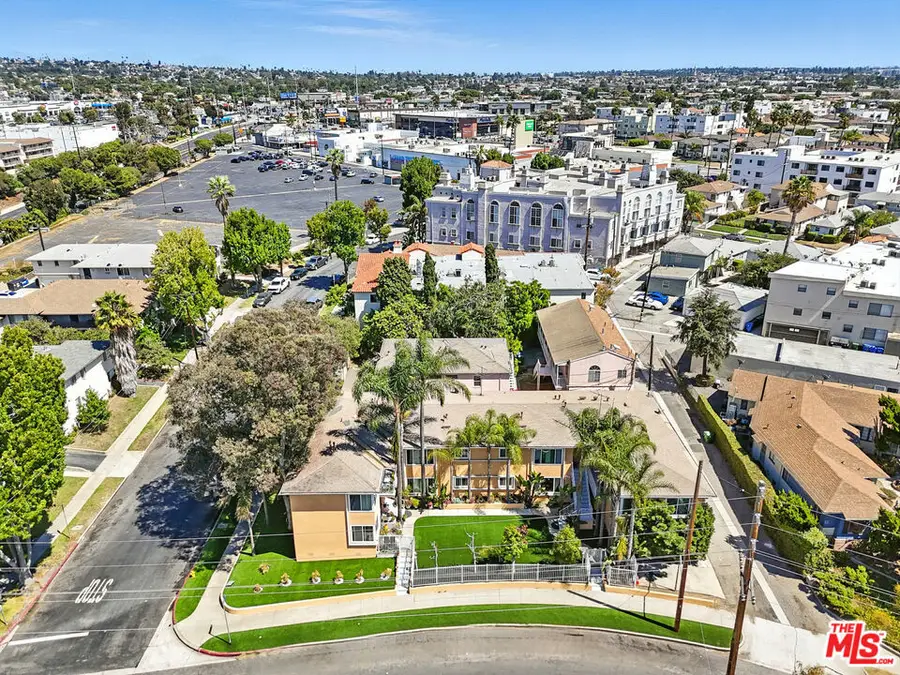 7028 Alvern Street, Los Angeles, CA 90045 - #3