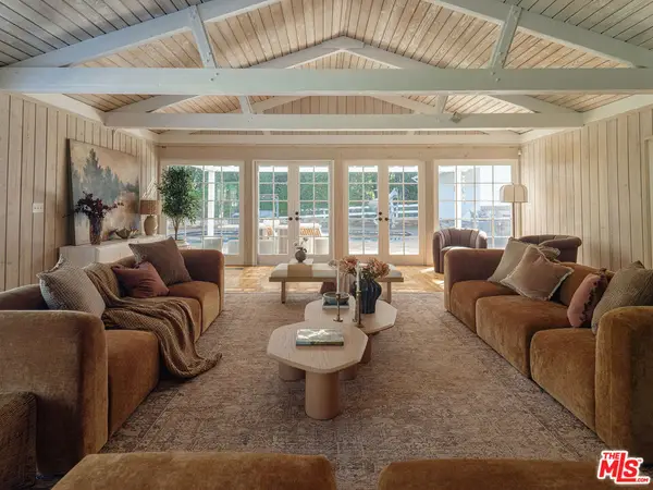 2 Eucalyptus Lane, Rolling Hills, CA 90274