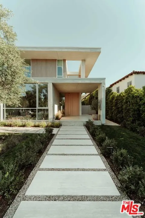 634 Moreno Avenue, Los Angeles, CA 90049 - #2