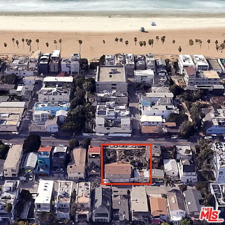 2712 Pacific Avenue, Venice, CA 90291 - #2