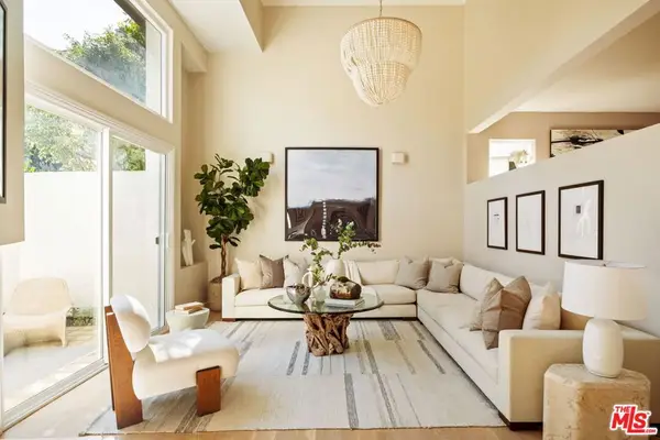 130 Marguerita Avenue #13, Santa Monica, CA 90402