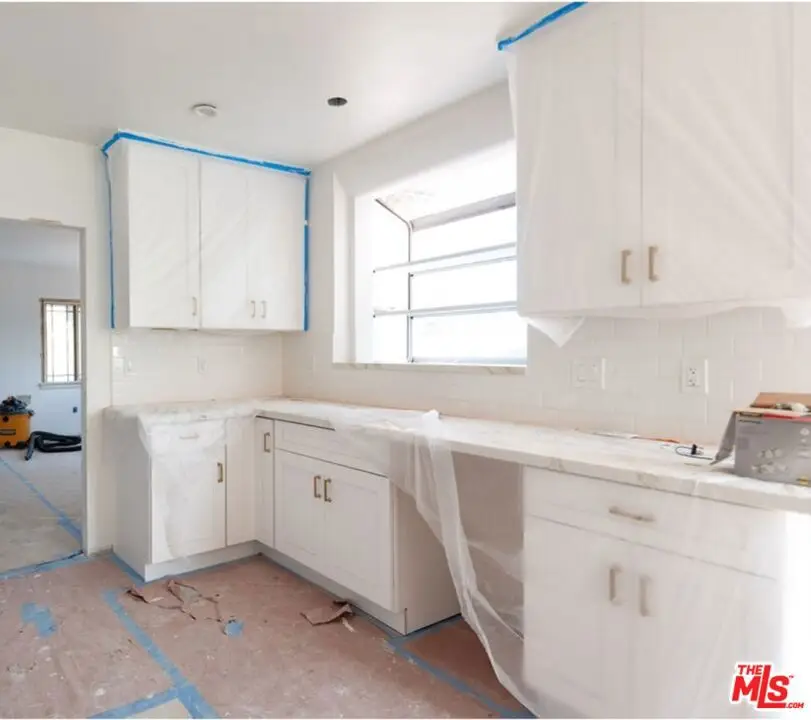 4218 W 58th Place, Los Angeles, CA 90043 - #3