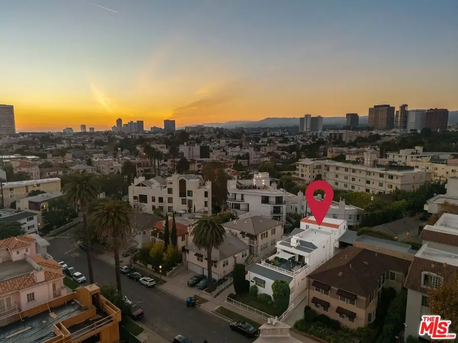10767 Massachusetts Avenue, Los Angeles, CA 90024 - Image #2