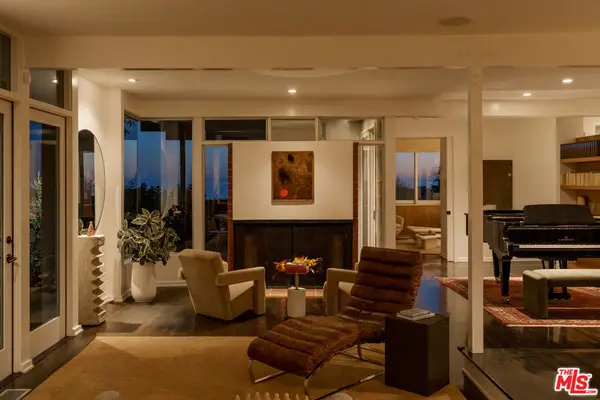 1340 N Tigertail Road, Los Angeles, CA 90049