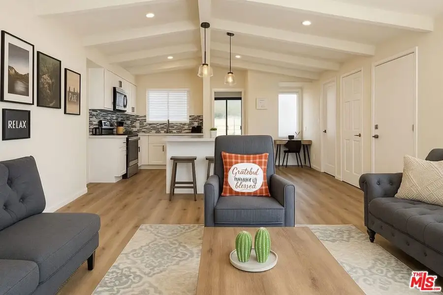 9204 Rowell Avenue, Chatsworth, CA 91311 - #3