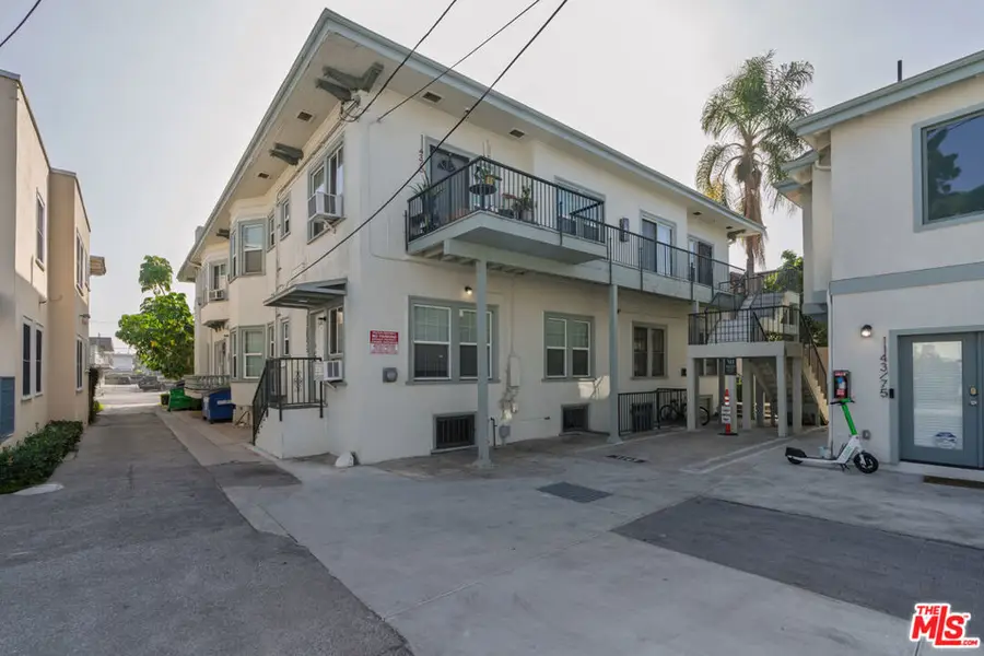 1139 W 27th Street, Los Angeles, CA 90007 - #3